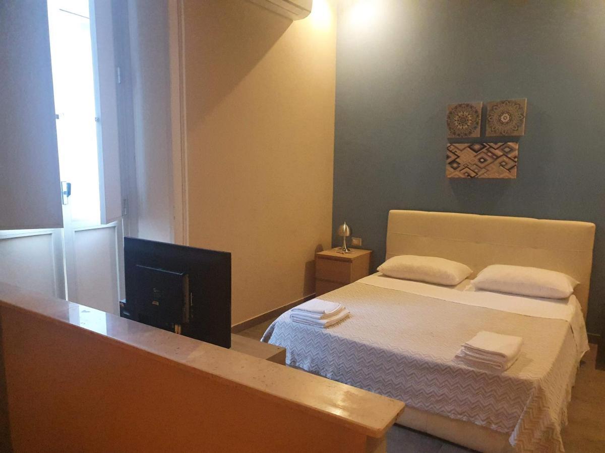 Emyjo Central B&B Napoli Dış mekan fotoğraf
