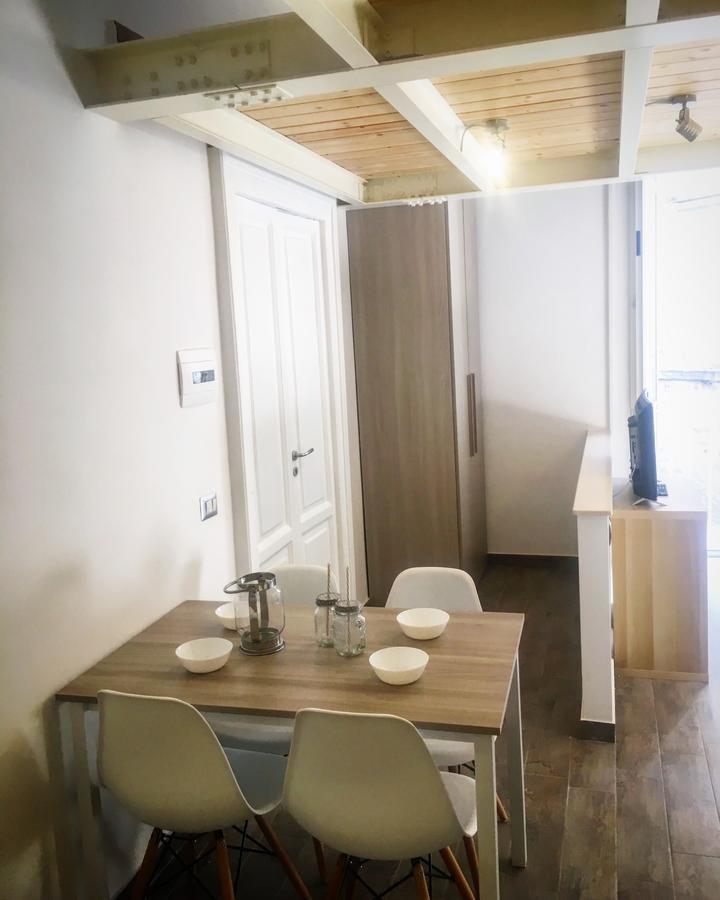 Emyjo Central B&B Napoli Dış mekan fotoğraf